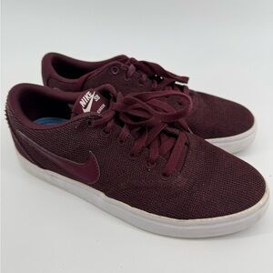 Nike SB Check Solarsoft canvas sneakers in a night maroon Women's Size 7.5